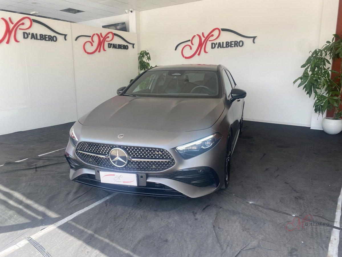 Mercedes-Benz Classe A Sedan 180 AMG Line Premium Plus auto (3)