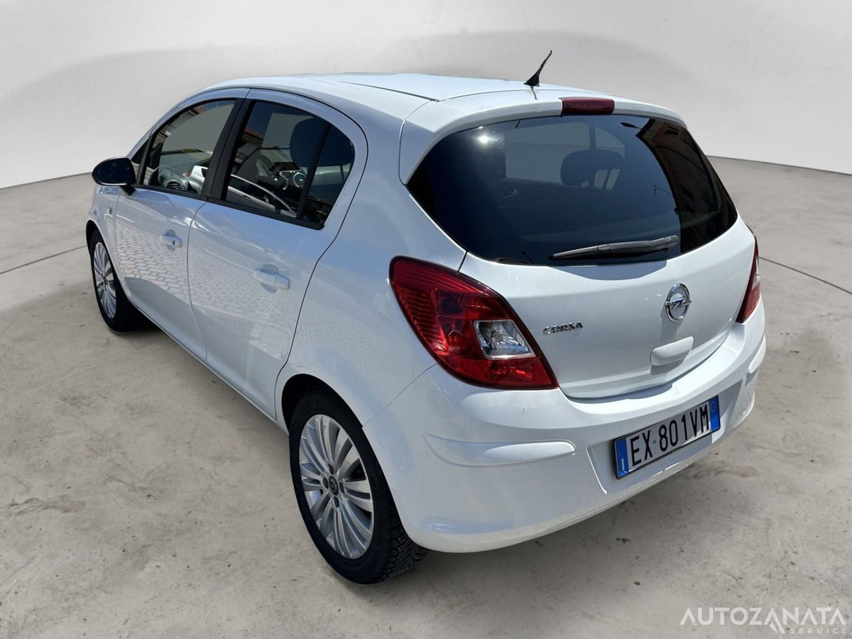 Opel Corsa 1.2 85CV 5 porte GPL-TECH Edition (4)
