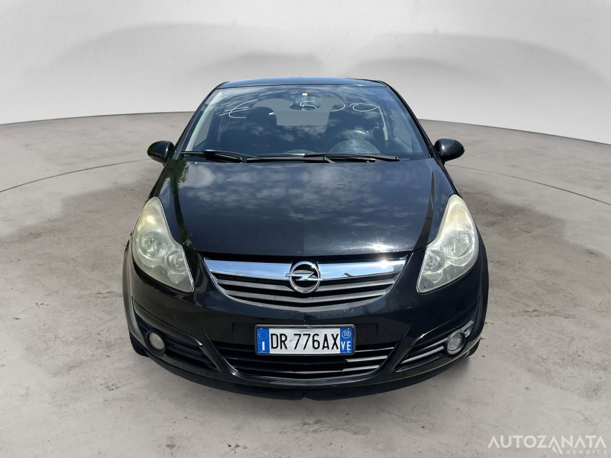 Opel Corsa 1.2 3 porte Sport (3)