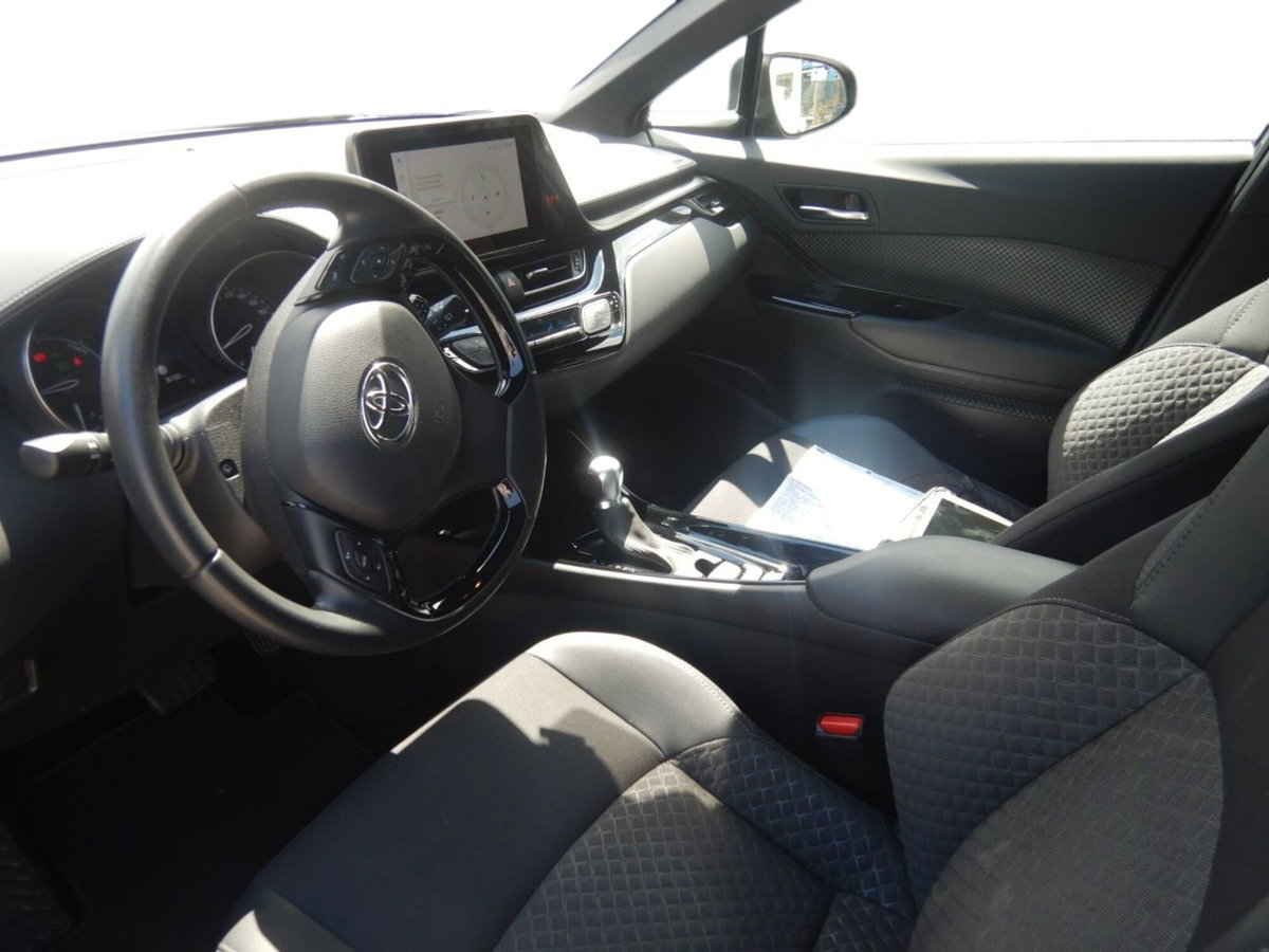 Toyota Toyota C-HR 1.8 Hybrid E-CVT Trend (4)