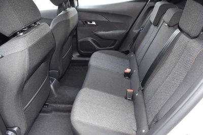 Peugeot 2008 1.2 turbo Style 100cv (13)