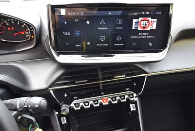 Peugeot 2008 1.2 turbo Style 100cv (19)