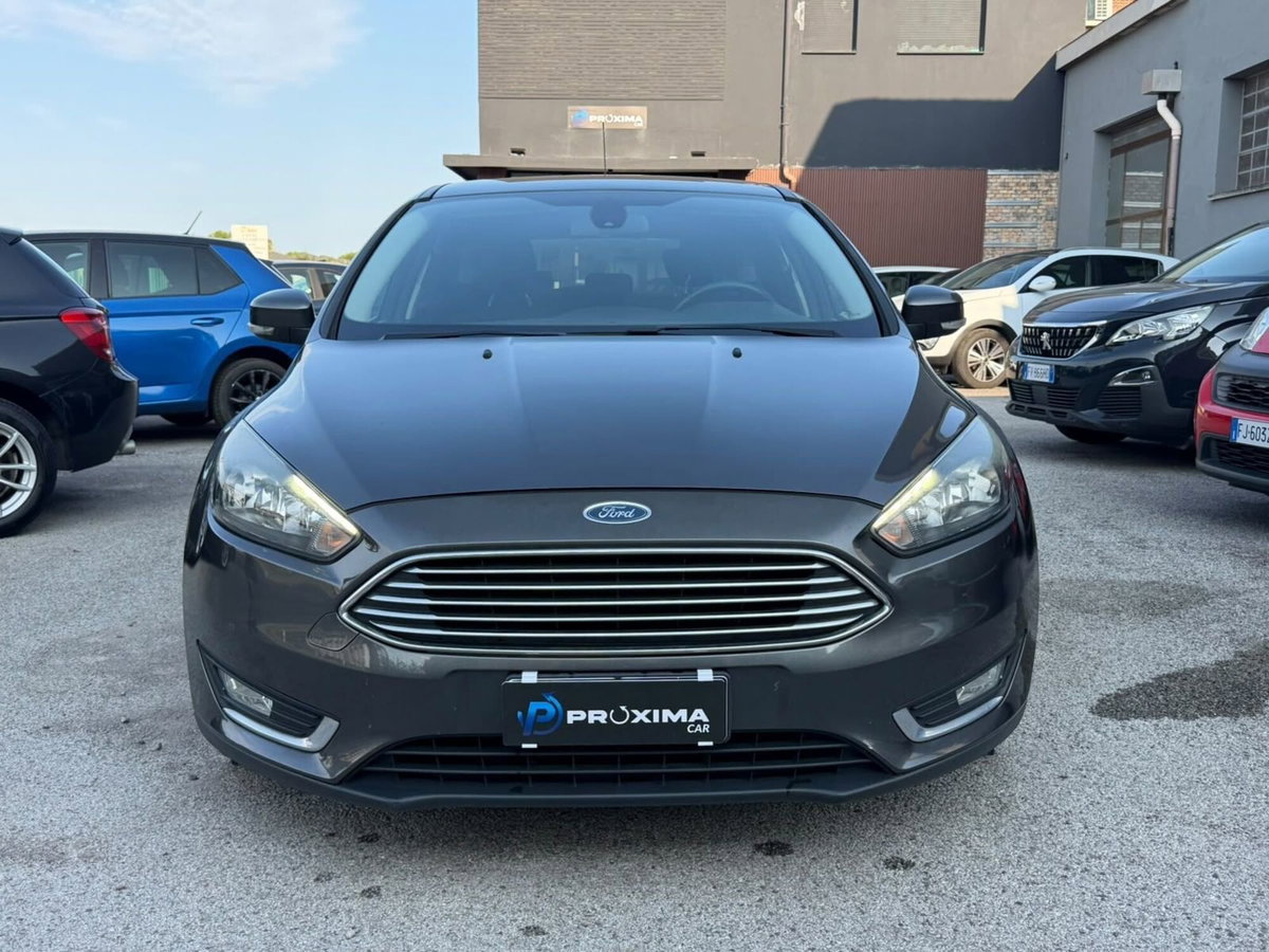 Ford Focus 1.0 EcoBoost 125 CV Start&Stop Titanium (3)