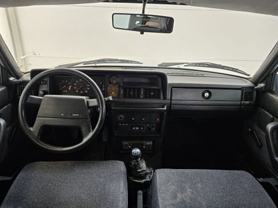 Volvo 240 Station Wagon Station Wagon Polar (13)