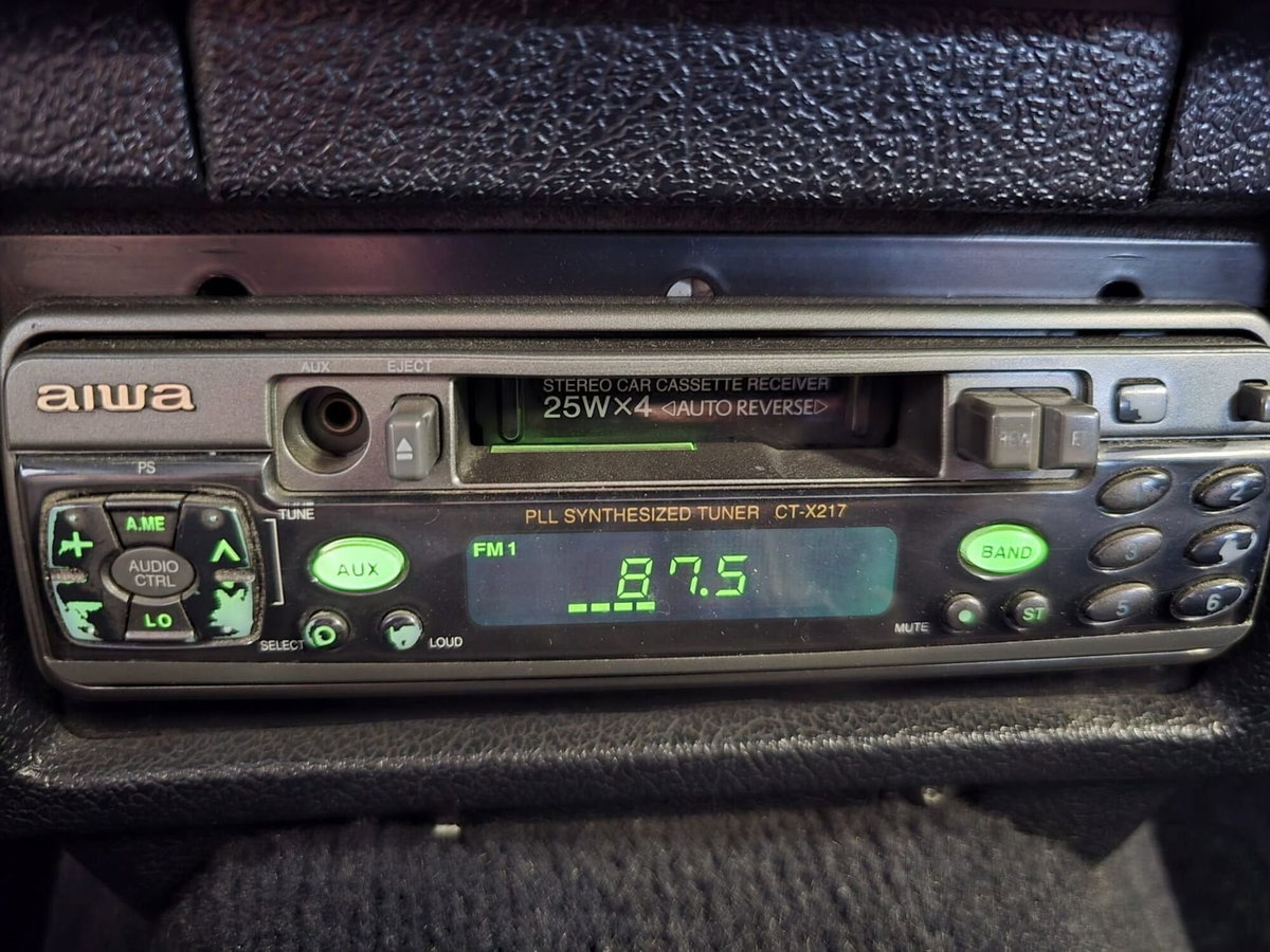 Volvo 240 Station Wagon Station Wagon Polar (20)