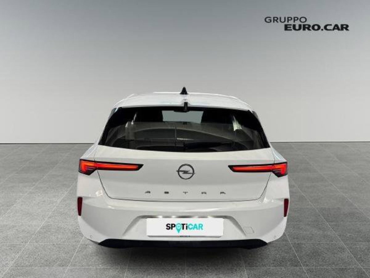 Opel Astra 1.2 Turbo 110 CV Elegance (5)