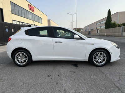 Alfa Romeo Giulietta 1.6 JTDm Super 120cv tct (7)