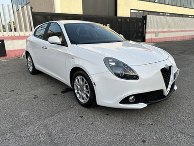 Alfa Romeo Giulietta 1.6 JTDm Super 120cv tct (8)