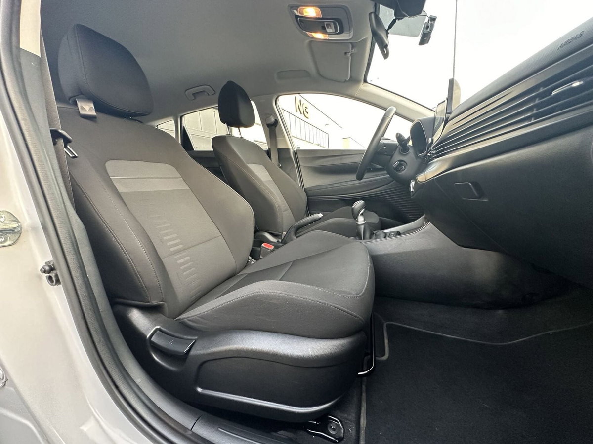 Hyundai Bayon 1.0 t-gdi Xline 100cv mt (13)
