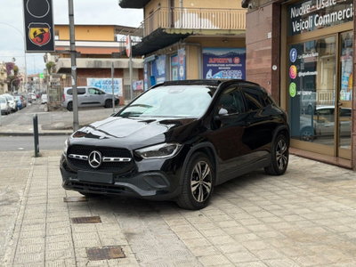 Mercedes-Benz GLA SUV 220 d Automatic 4Matic Premium (2)