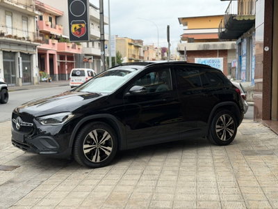 Mercedes-Benz GLA SUV 220 d Automatic 4Matic Premium (4)