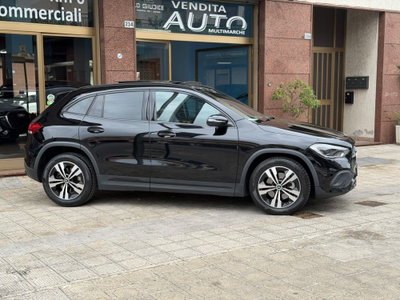 Mercedes-Benz GLA SUV 220 d Automatic 4Matic Premium (5)
