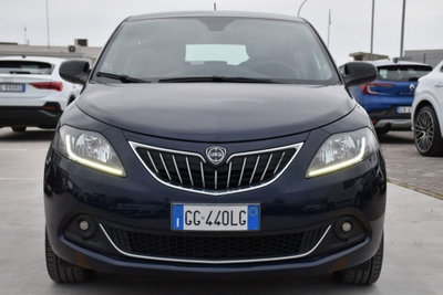 Lancia Ypsilon 1.0 FireFly 5 porte S&S Hybrid Ecochic Gold (2)
