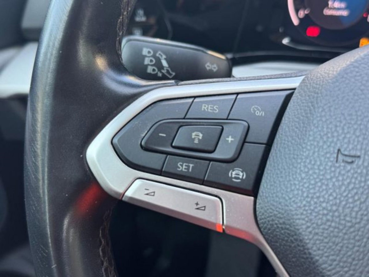 Volkswagen Golf 1.0 TSI EVO Life (13)