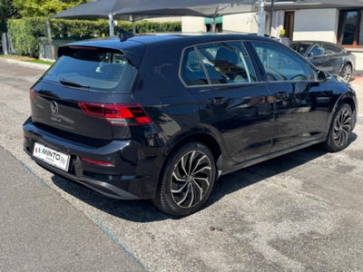 Volkswagen Golf 1.0 TSI EVO Life (2)