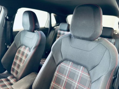 Volkswagen Polo 2.0 TSI DSG GTI BlueMotion Technology (12)