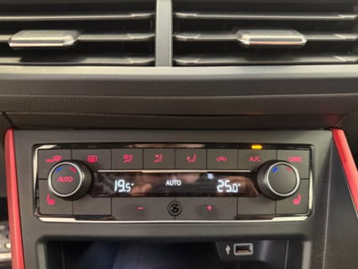 Volkswagen Polo 2.0 TSI DSG GTI BlueMotion Technology (17)