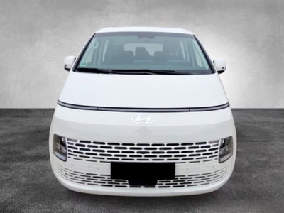 Hyundai Staria 1.6 hev 2wd auto (6)
