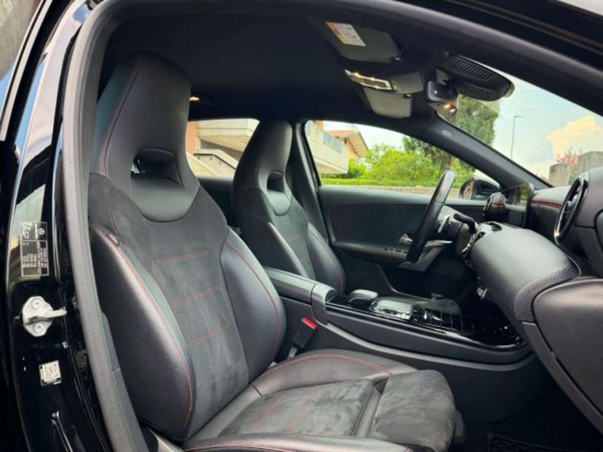 Mercedes-Benz Classe A 200 Automatic Premium (14)