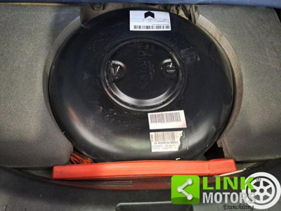 Lancia Ypsilon 1.2 69 CV 5 porte GPL Ecochic Alberta Ferretti (17)