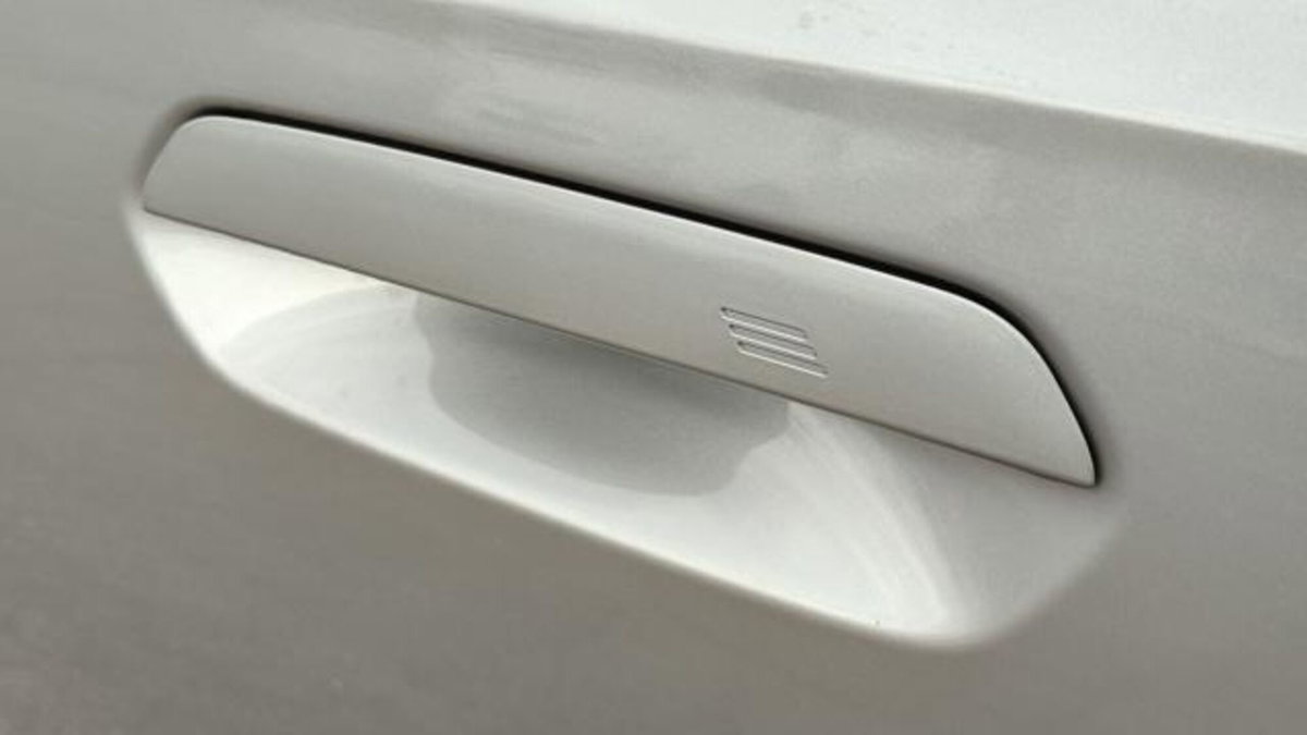 BMW X1 sDrive 18i Msport (18)