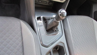 Volkswagen Tiguan 1.6 TDI SCR Business BlueMotion Technology (18)