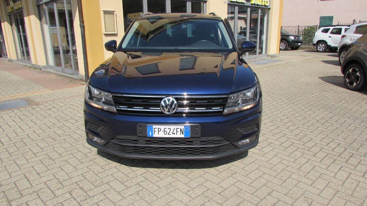 Volkswagen Tiguan 1.6 TDI SCR Business BlueMotion Technology (8)