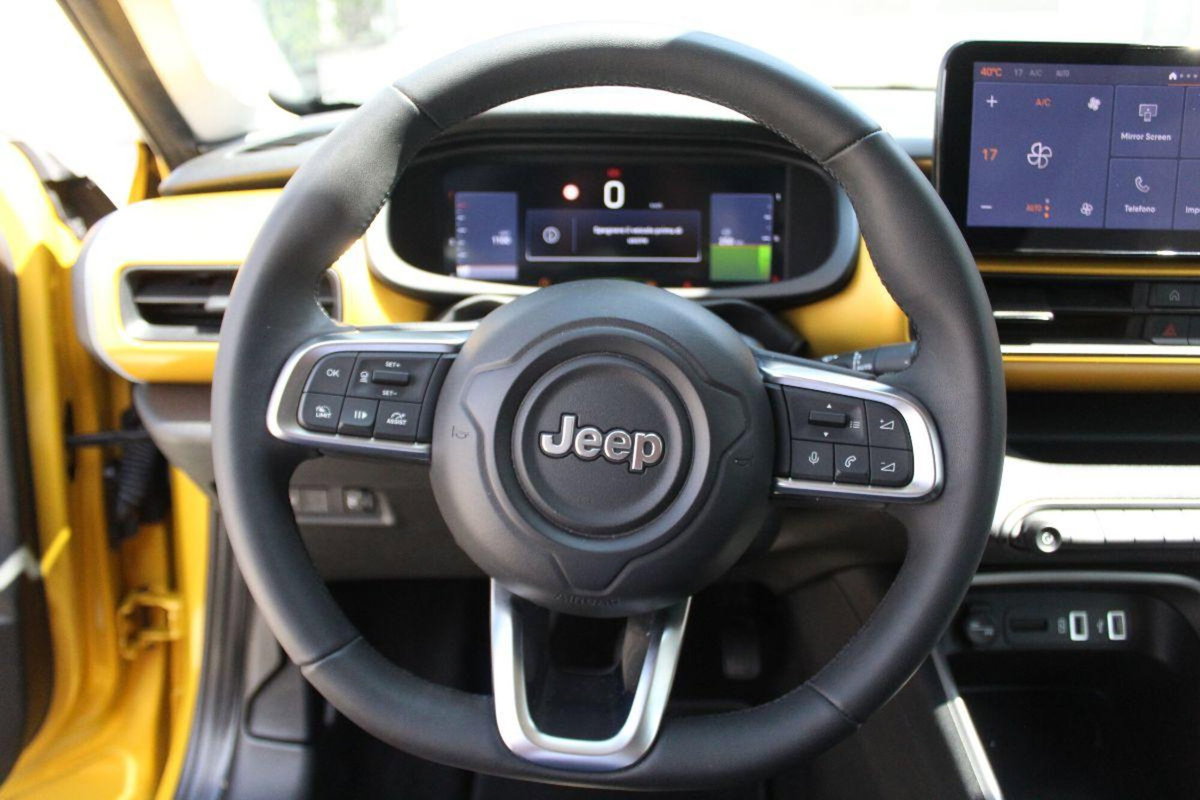 Jeep Avenger 1.2 turbo Summit fwd 100cv (11)