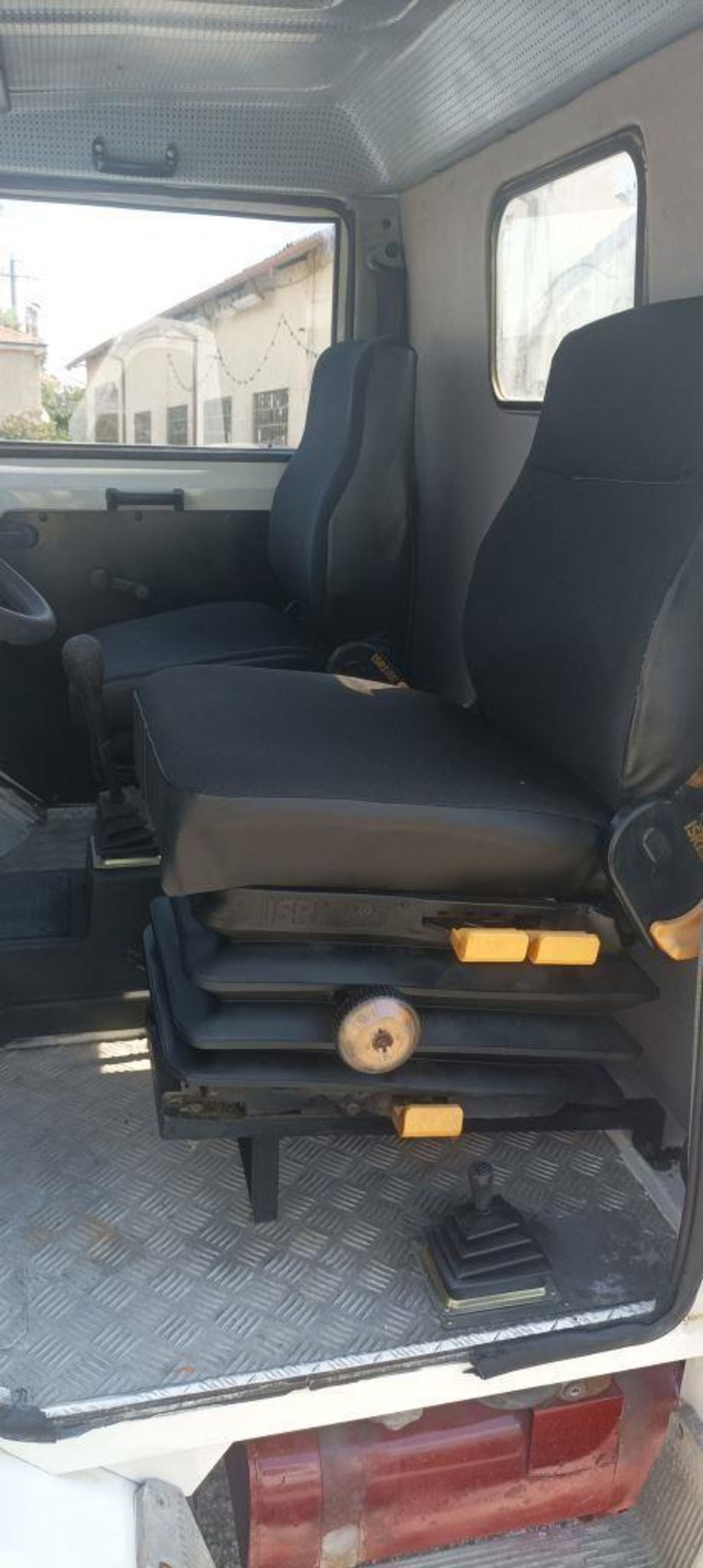 Bremach TGR 35 Telaio 2.5 turbodiesel PC-DC Cabinato (7)