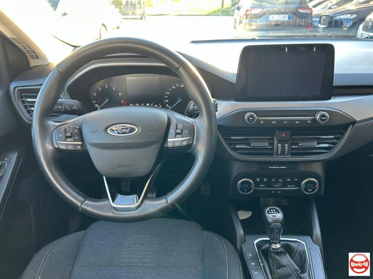 Ford Focus 1.0 EcoBoost Hybrid 125 CV Powershift 5p. Active Style (9)