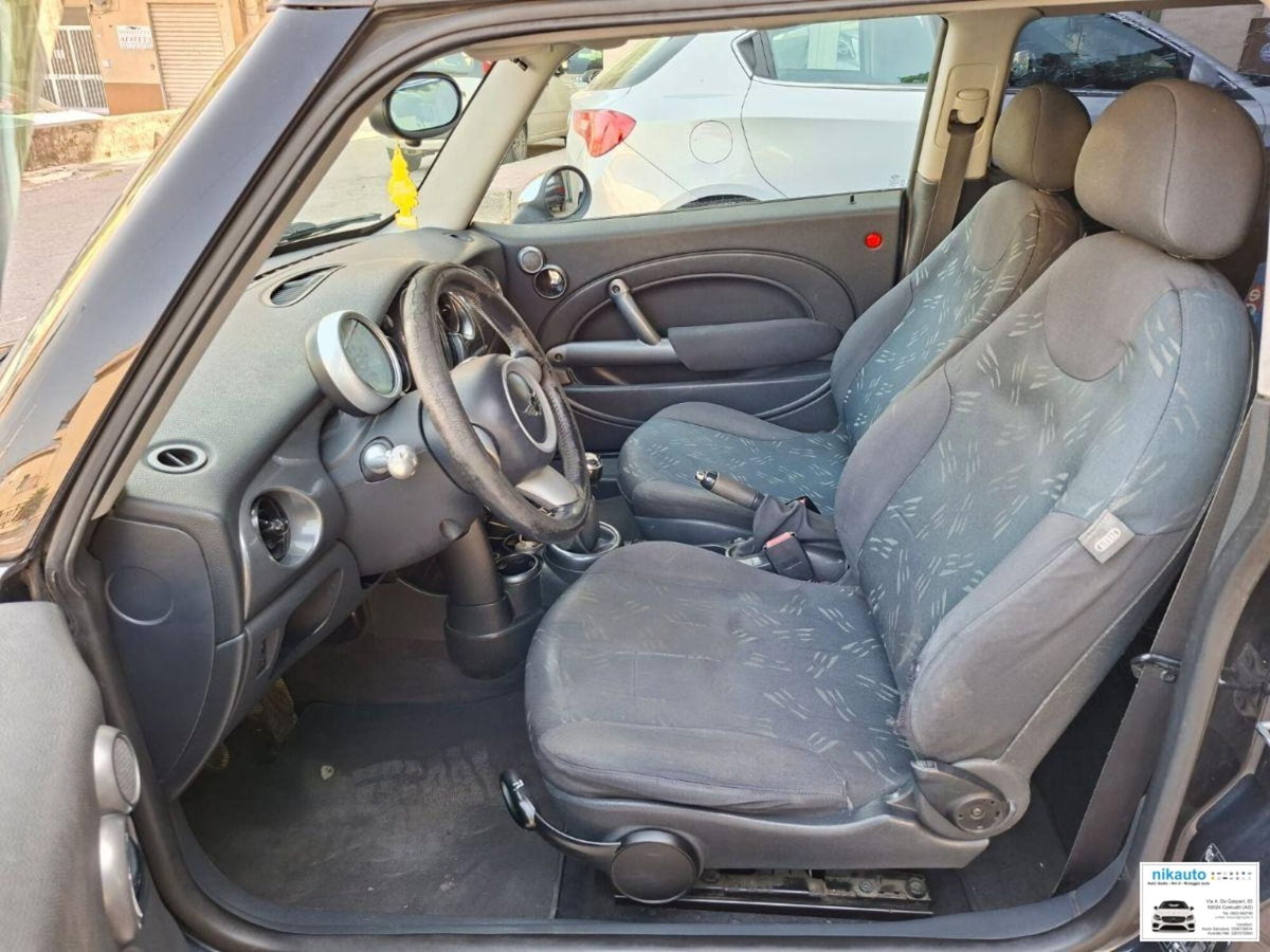 MINI Mini 1.4 tdi One D (10)