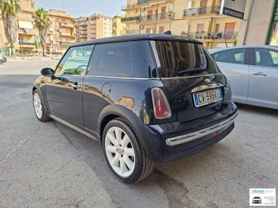 MINI Mini 1.4 tdi One D (5)