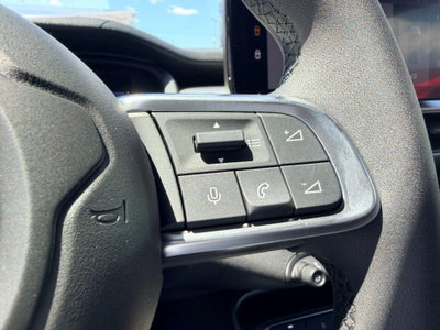 Jeep Avenger 1.2 turbo e-hybrid mhev Summit fwd 110cv edct6 (20)