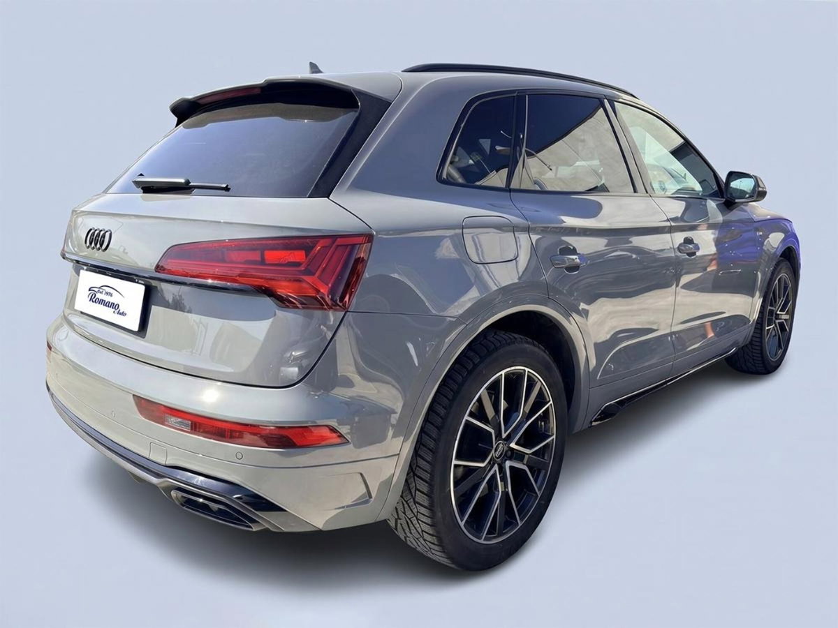 Audi Q5 40 2.0 tdi mhev 12V S line quattro s-tronic (4)
