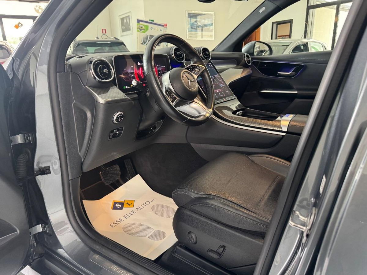 Mercedes-Benz GLC 220 d 4Matic Mild Hybrid AMG Advanced Plus (11)