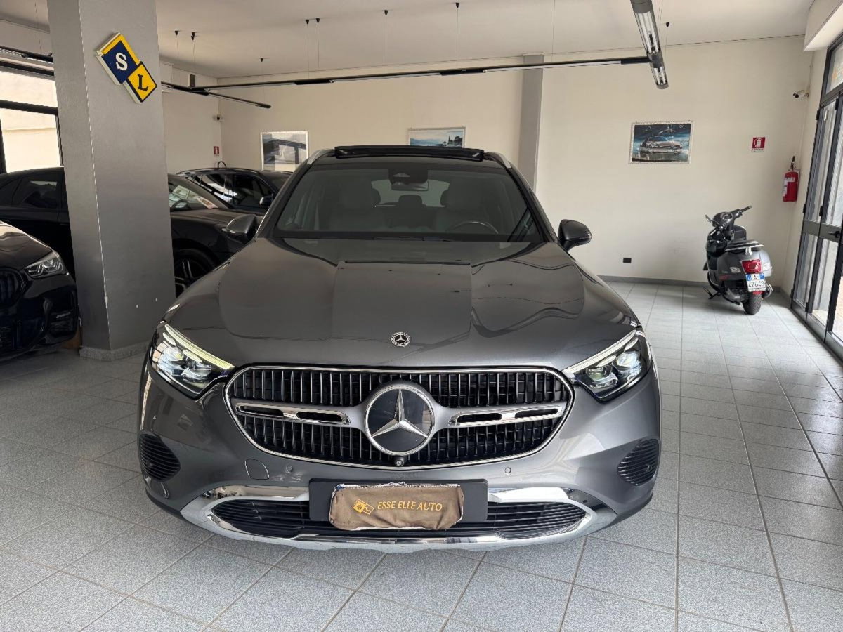 Mercedes-Benz GLC 220 d 4Matic Mild Hybrid AMG Advanced Plus (2)