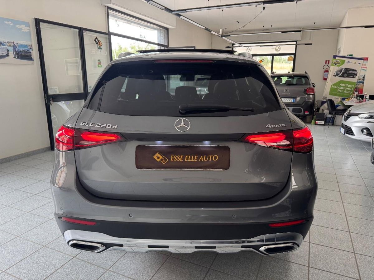 Mercedes-Benz GLC 220 d 4Matic Mild Hybrid AMG Advanced Plus (5)