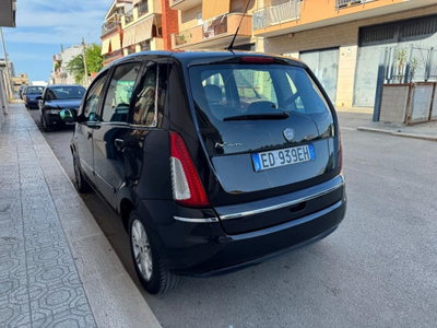 Lancia Musa 1.3 Mjt 16V 95 CV DPF Oro (7)