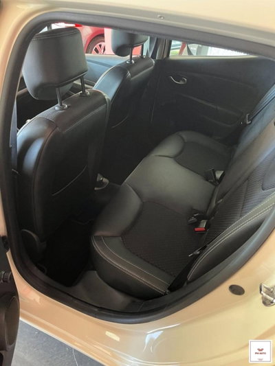 Renault Clio TCe 12V 90 CV GPL 5 porte Duel (9)