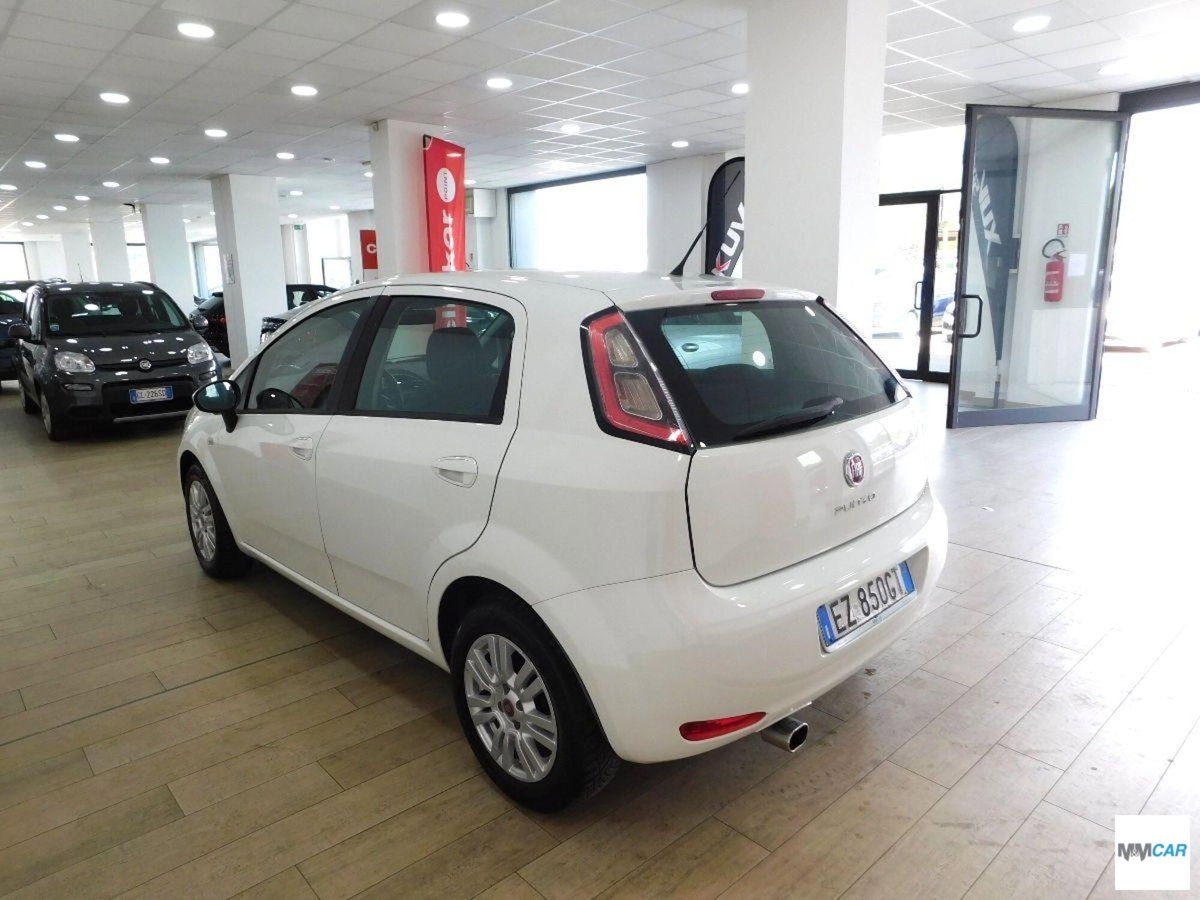 Fiat Punto 1.2 8V 5 porte Lounge (4)