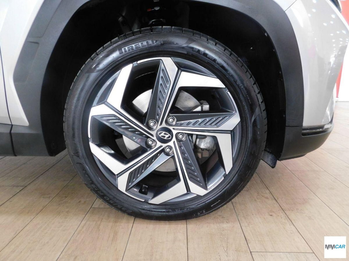 Hyundai Tucson 1.6 hev Exellence 4wd auto (5)