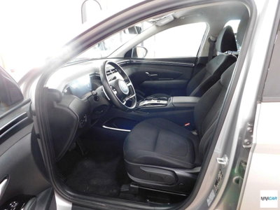Hyundai Tucson 1.6 hev Exellence 4wd auto (9)