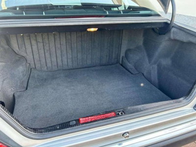 Mercedes-Benz Classe E 200 Executive (5)