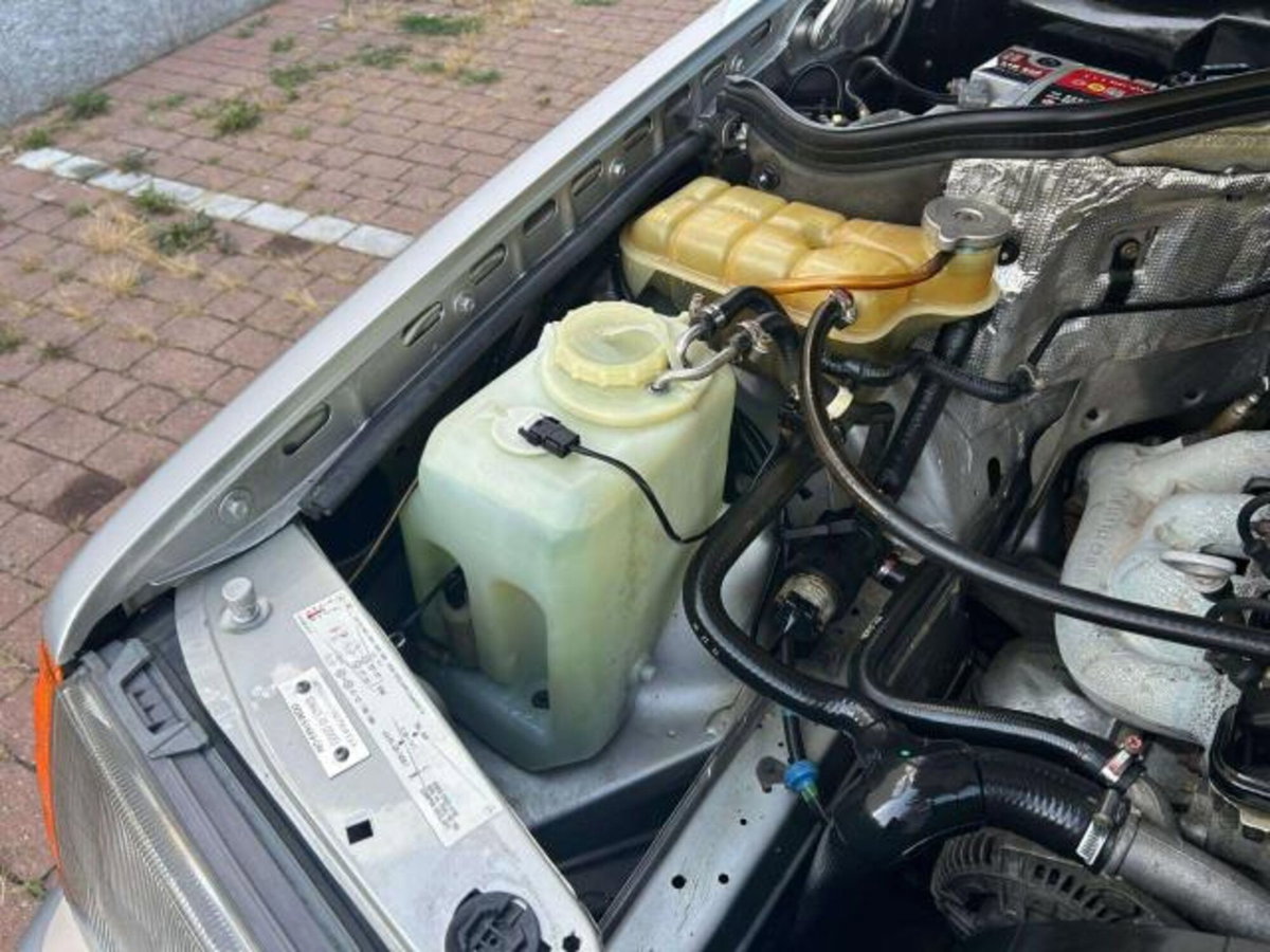 Mercedes-Benz Classe E 200 Executive (8)