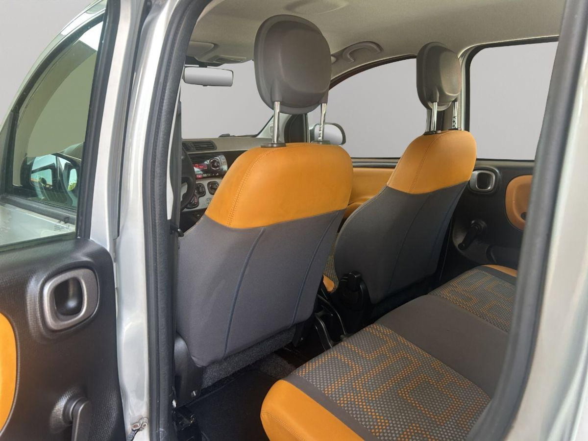 Fiat Panda 1.3 MJT 16V DPF 4x4 Climbing (12)