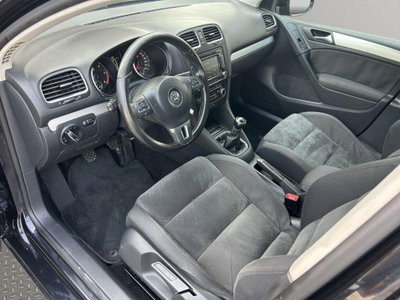 Volkswagen Golf 1.6 TDI DPF 5p. Highline (10)