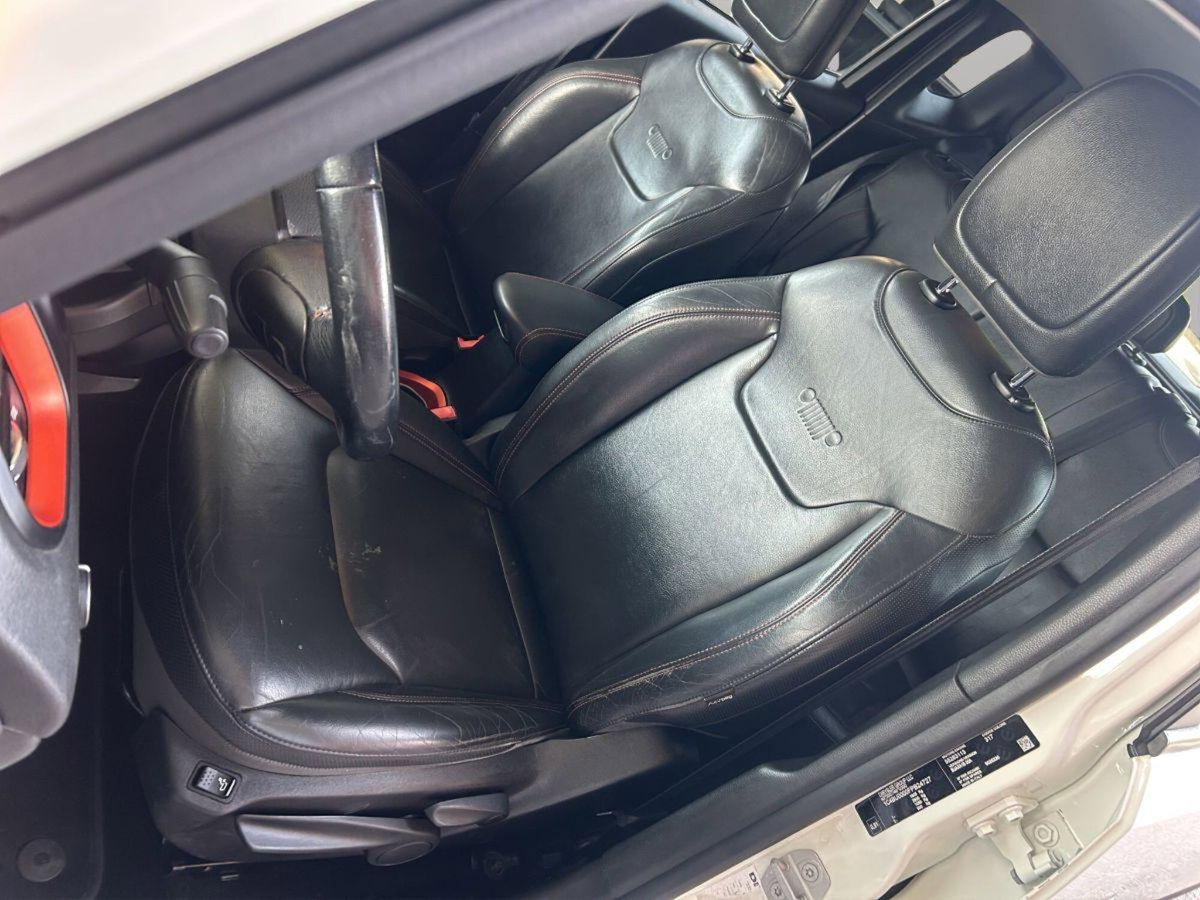 Jeep Renegade 1.6 Mjt 120 CV Opening Edition (10)