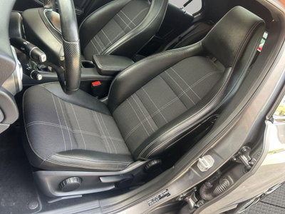 Mercedes-Benz Classe A 180 CDI Premium (14)