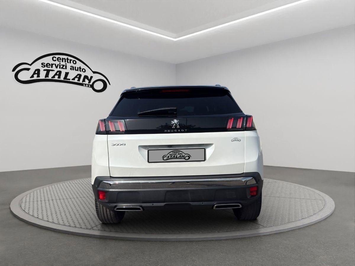 Peugeot 3008 BlueHDi 130 S&S EAT8 GT Line (4)