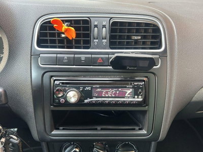Volkswagen Polo 1.6 TDI 90CV DPF 5 porte Highline (14)